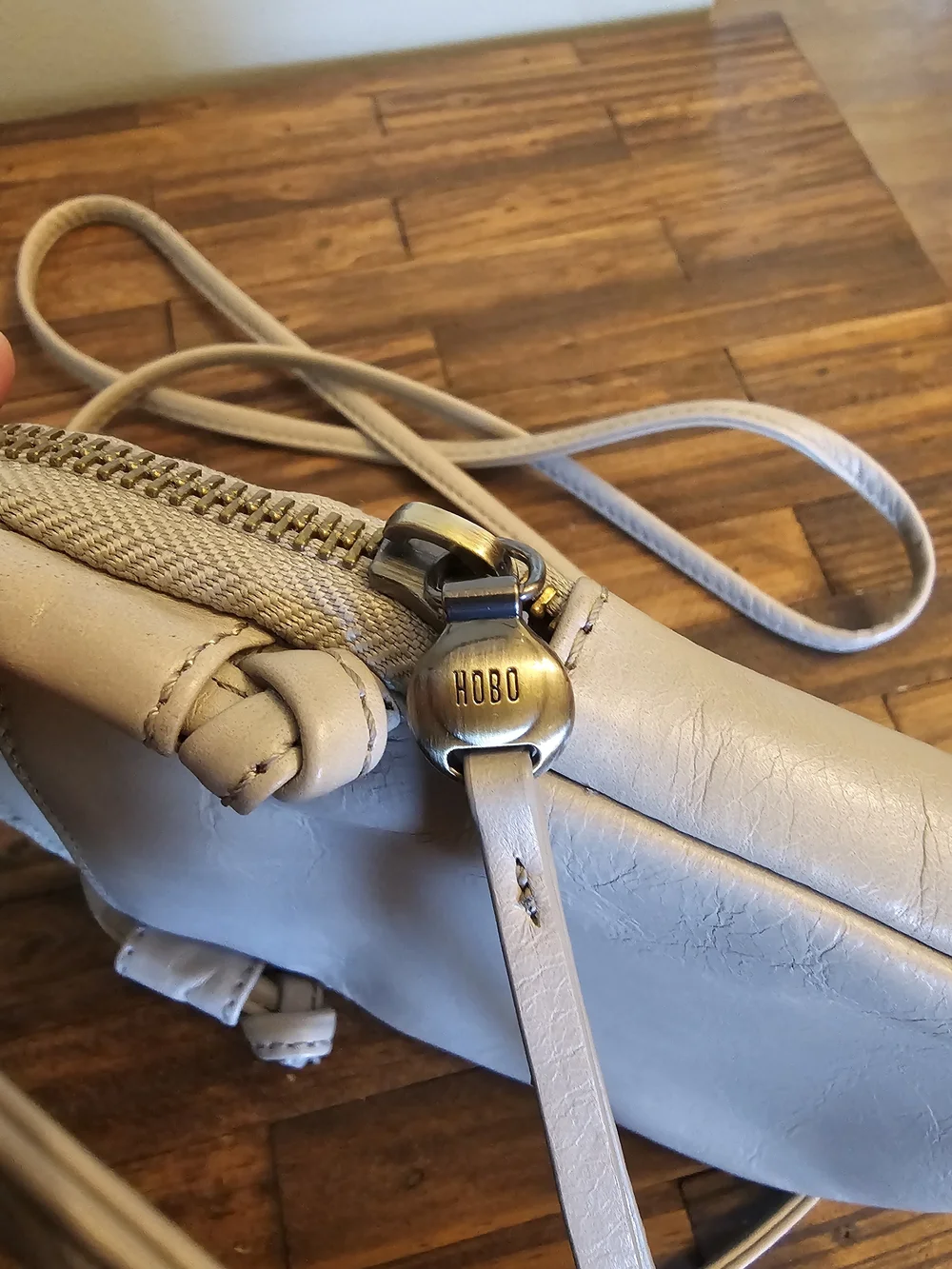 HOBO Light Gray Leather Crossbody Bag - Neutral Everyday Style